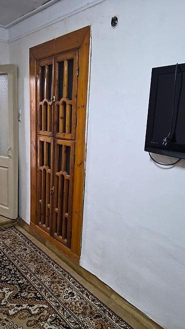 berde ev: Merkezi Parkin Yaninda 2 otag temirli esyali heyet evi kiraye verilir — 5