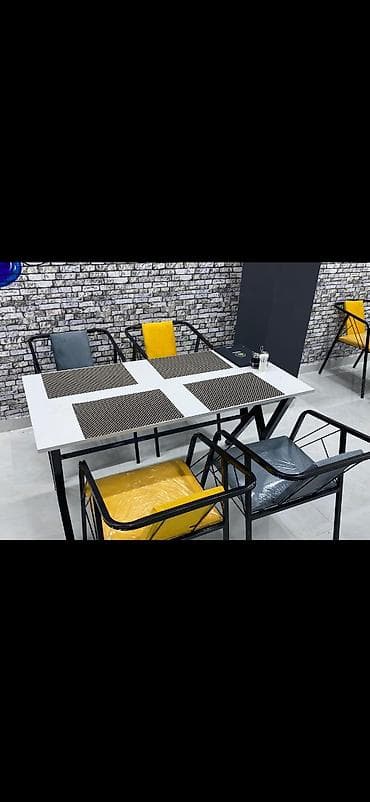 paltar qurutma tavan asılqanı: Mətbəx üçün, Açılmayan, Dördbucaq masa, 4 stul — 1