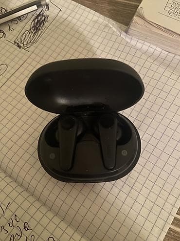 soba aliram: Aukey bt qulacıq əla veziyyetdə 2-3 aydı alınıb az işlenim (çatırılma — 1