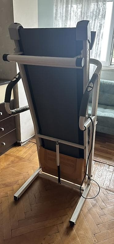 electro gitara: JK Exer elektrik qaçış bandı Xüsusiyyətlər: - Elektriklə işləyən — 3