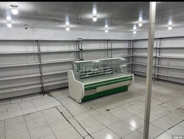 Промышленные морозильники: Obyekt kirayə verilir Xaqlar metrosu ka tvenin yanı salon və Atelye — 1
