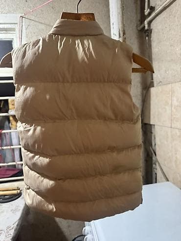 jilet: İç terefde tikişi var ünvan Bineqedi 9-10 yaş uşaq içindir Uşaq üçün — 2