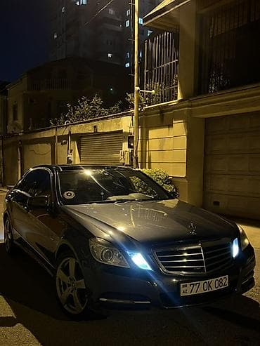 13 disk: Mercedes-Benz E-Class: 2.2 l | 2011 il Sedan — 1