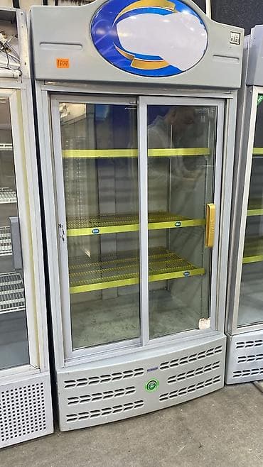 Məhsul: Şüşə qapılı kommersiya soyuducusu (iki sürüşən qapı) Təsvir