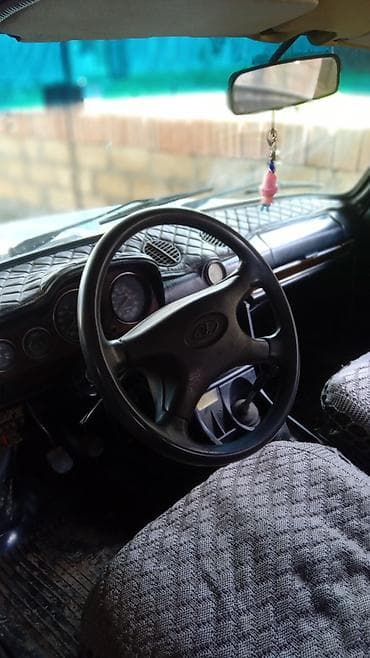 r17 şam disk: VAZ (LADA) 2106: 1.3 l | 1990 il 70560 km Sedan — 7