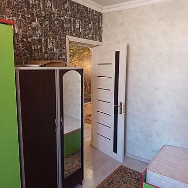 kredit heyet evi: Emircanda 3 otaqlı heyet evi.tecili satılır.vatsap aktifdir — 5