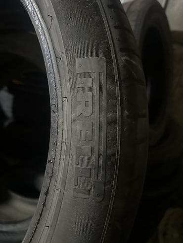 dizel masin: Şin Pirelli 255 / 35 / R 19 — 1