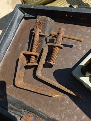 işlənmiş tikiş maşınları: Tikiş maşını İşlənmiş,Elektromexaniki — 13