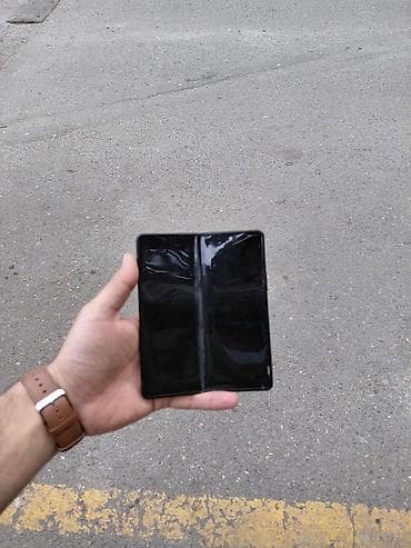 poco x3 ikinci el: Samsung Galaxy Z Fold 3, 256 GB, rəng - Qara, Düyməli, Sensor, Barmaq izi — 7