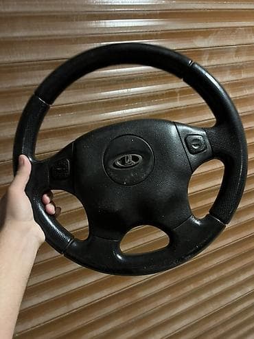 ehtiyat hisseleri: Lada sükan çarxı - Orijinal Lada loqolu sükan - 3-şüalı dizayn, aşağı — 2