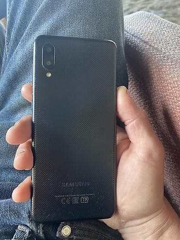 iphone dubay versiyasi: Samsung Galaxy A10, 32 GB, rəng - Qara, İki sim kartlı — 2