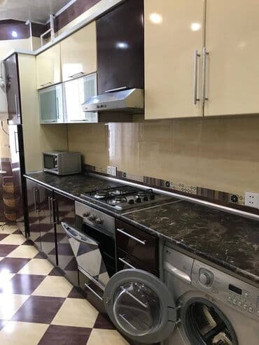 ilkin ödənişi 10000 olan evlər: 3 otaqlı, Yeni tikili, m. Nəriman Nərimanov, 120 kv. m — 23