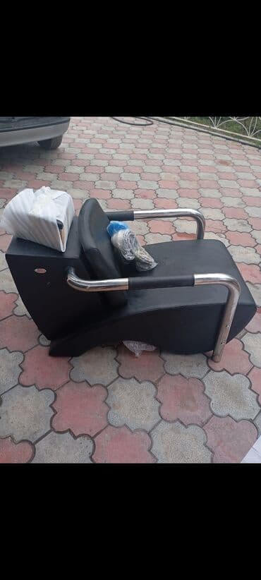 işlenmiş metbex mebeli: Yeni, Manikür üçün masa — 3
