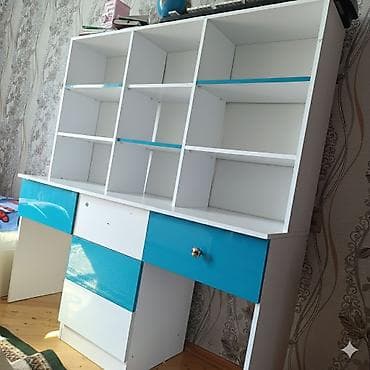 uşag kravati: Oğlan və qız üçün, Yazı masası — 1