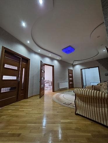 zigda satilan bina evleri: Bakı, 9-cu mikrorayon, 3 otaqlı, Köhnə tikili, m. Nəsimi, 135 kv. m — 2