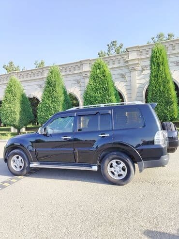 maşın ustu cadır: Mitsubishi Pajero . Ili 2007, 3 mator, Tecili olaraq satilir razilasma — 3
