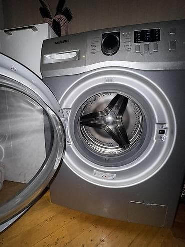 tuk token maska: Samsung paltaryuyan – 6 kq (1200 dövrə) Samsung markalı, 6 kq, ön — 4