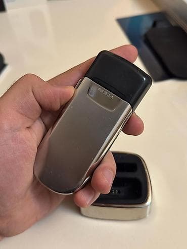 ilkin ödənişsiz iphone: Nokia 8 Sirocco, rəng - Gümüşü, Düyməli — 5