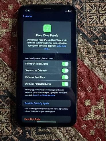 IPhone Xr, 128 GB, Qara, Face ID — 4