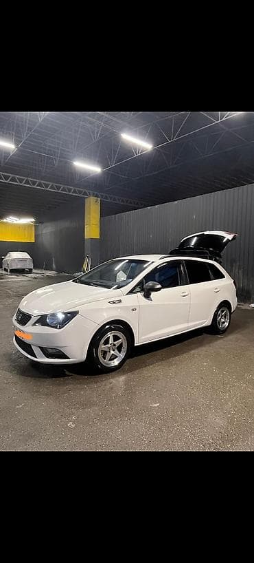 masinim var ag rengi: Seat Ibiza: 1.4 l | 2013 il 255000 km Hetçbek — 2