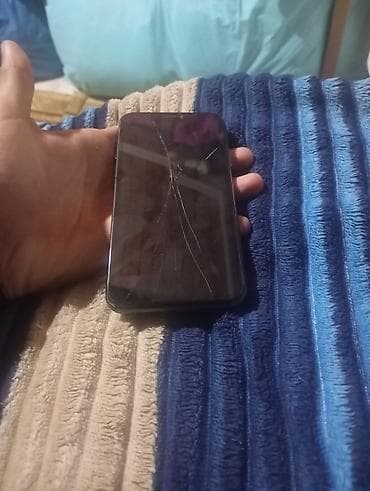 IPhone 11, Qara, Face ID