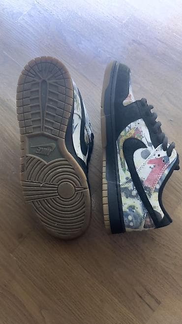 krosofka: Nike SB x Supreme Dunk Low “rammellzee” 43 EU Ölçü: 43 - Model: Nike — 3