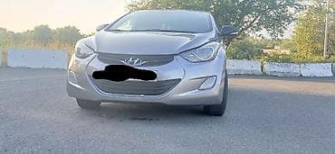 toyota corolla 2007 1.4 diesel: Hyundai Elantra: 1.8 l | 2012 il Sedan — 1
