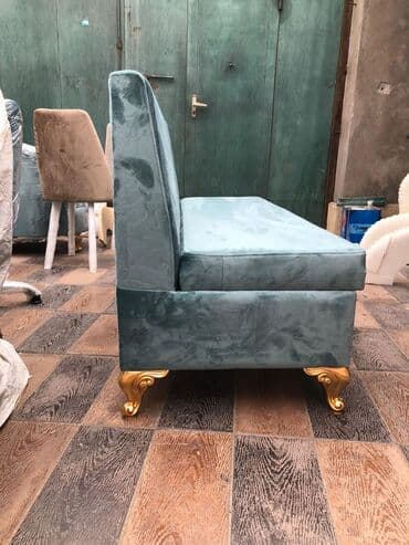 Bayraqlar: Yeni, Saş kəsimi kreslosu — 9