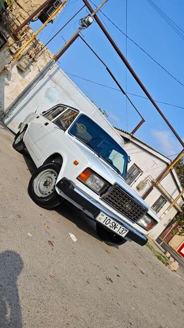 on suse: VAZ (LADA) 2107: 1.6 l | 2006 il 19068 km Sedan — 2