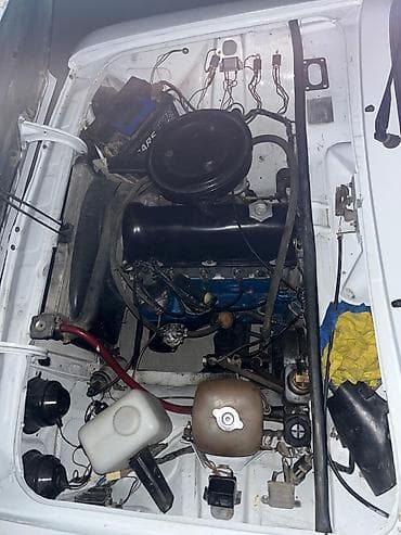 ВАЗ (ЛАДА): Model: VAZ 2106 “Jiquli” Kuzov: sedan, 4 qapı Rəng: ağ Nömrə nişanı — 5