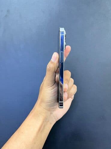 Mercedes-Benz: IPhone 13 Pro, 256 GB, Ağ, Simsiz şarj — 3