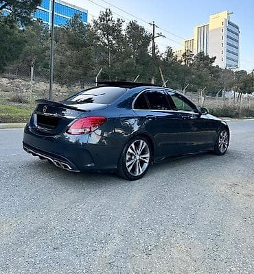 mersedes siqnali: Mercedes-Benz C-Class: 2.4 l | 2016 il Sedan — 4