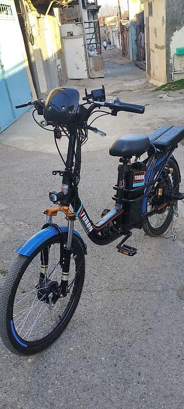 Salam atılır hərşeyi yaxşıdı birdənə arxa tormuz zəyifdi narmal