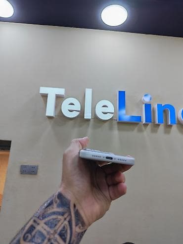 ayfon 13mini: IPhone 17 Pro, 256 GB, Ağ, Zəmanət, Simsiz şarj, Face ID — 6