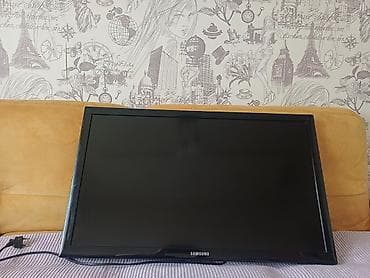 notebook cantası: Samsung LCD monitor - Ekran ölçüsü: təxminən 24–27 düym aralığında — 2