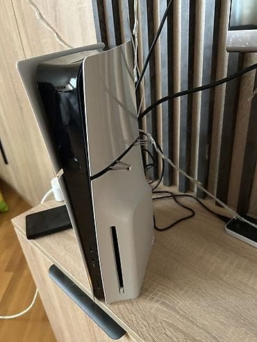PlayStation 5 (Diskli versiya) Salam, PS5 Slim icarəyə verilir. Onunla — 2