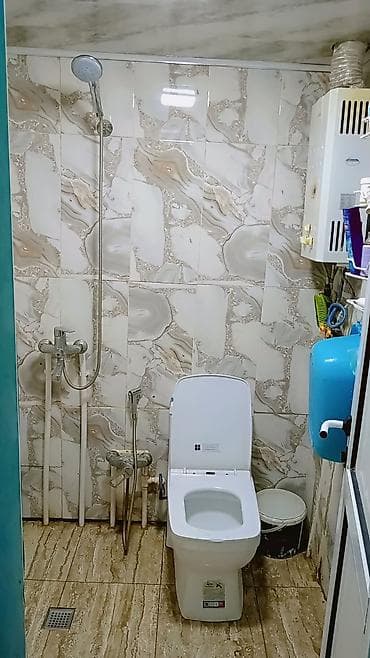 kiraye ev 28: Salam 2 xanıma verilir qaz su işiq vayfay 130 manatın icindedi ev — 2