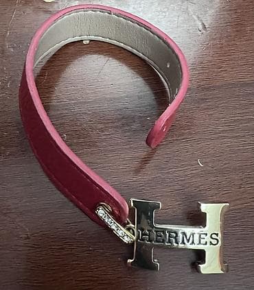 mona pancevo: Boho/etnik üslubda parlaq aksesuar dəsti Məhsul tərkibi: - Kütləvi — 6