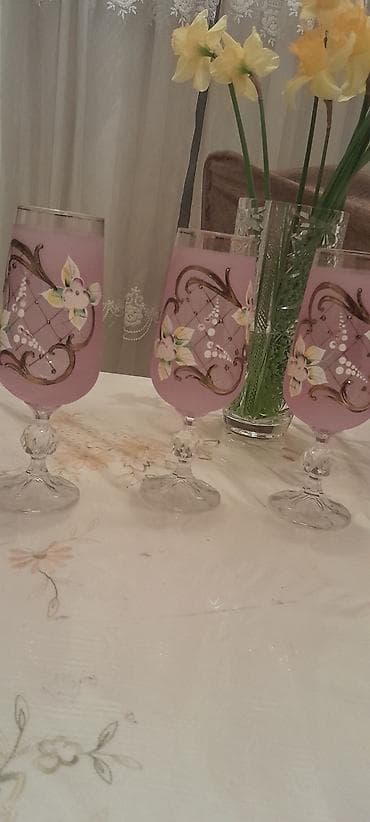 şuşe silen: Qədəhlər, rəng - Bənövşəyi, Şüşə — 2