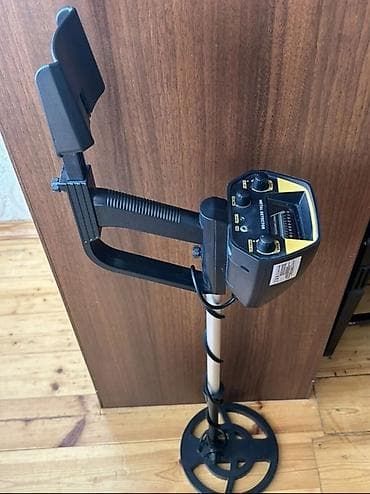 metal dedektor satilir: Metal Axtarıcı (Metal Detector) - İdarəetmə paneli: analoq göstərici — 1
