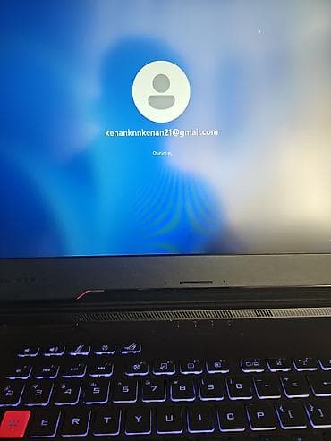 ipad 9 cu nesil: İşlənmiş ASUS ROG, 15.6 ", Intel Core i7, 1 TB — 2