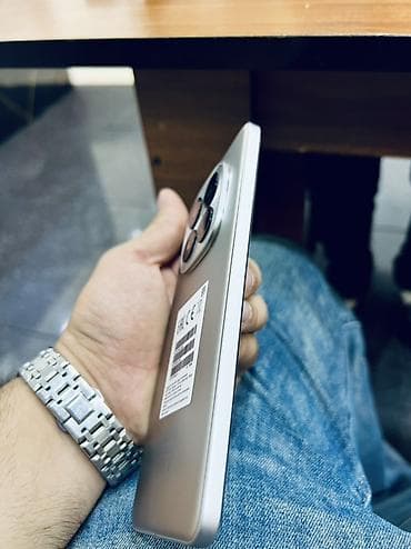 xiaomi 16 pro: Xiaomi 15 Pro, 256 GB, rəng - Boz — 3