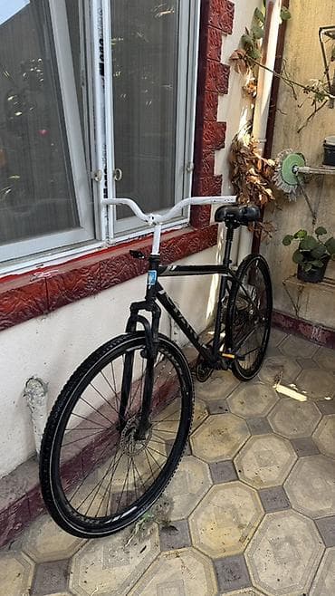 velosipedler: İşlənmiş Şəhər velosipedi Start, 28", sürətlərin sayı: 30, Ünvandan götürmə — 2