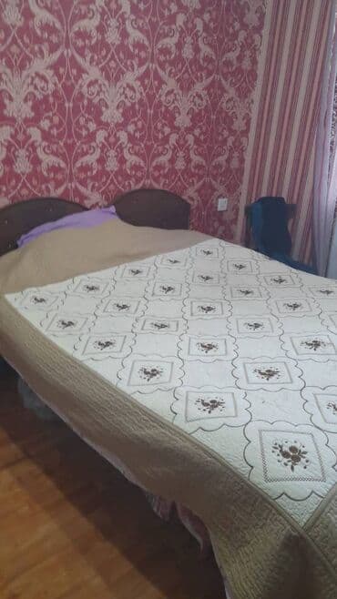 kirayə ev ayliq: Həzi Aslanov metrosunun yaxınlığında 9 mertebeli binanın 7-ci — 7