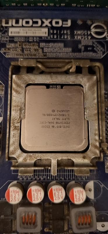 hp i3 fiyat: Foxconn 45CMX/45GMX Series anakart + Intel Pentium Dual-Core E5200 — 2