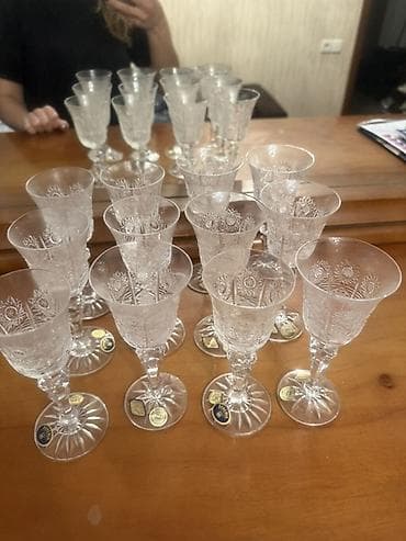 Qədəhlər, rəng - Ağ, Xrustal