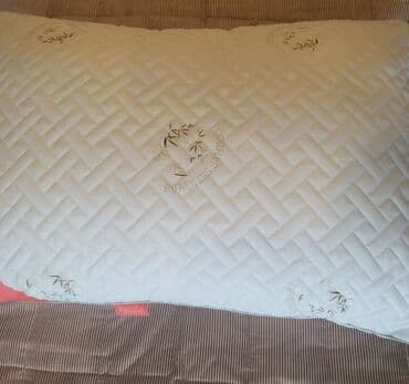 bambuk yastiqlar: Yeni luoca pati̇sca bambuk yastıqı gəldi hərşeysizlərinrahatlığıüçün🙂 — 2