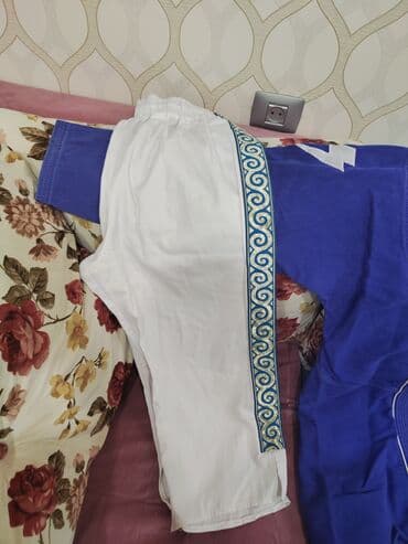 i̇dman geyimləri: Təzədi deməy olar,yalniz təltif olunmafa geyinilib səliqəli və — 3