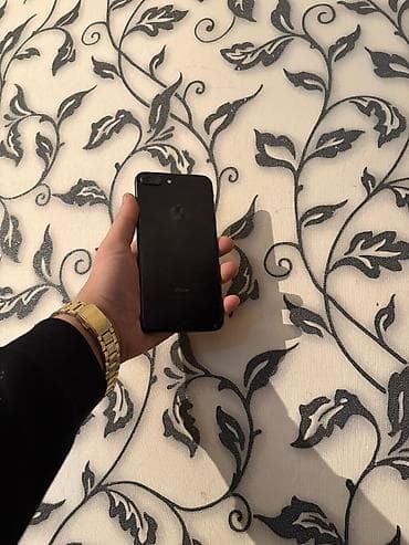ayfon yeni: IPhone 7 Plus, 32 GB, Qara, Barmaq izi — 6