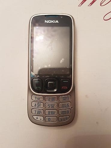 mobil nomre: Antik madel telefon tam idial veziyetdei qesheng ishdiyir — 1